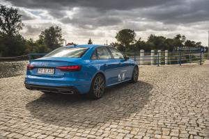 Audi A4 45 TFSI Quattro S-Line 2019 года  (WW)